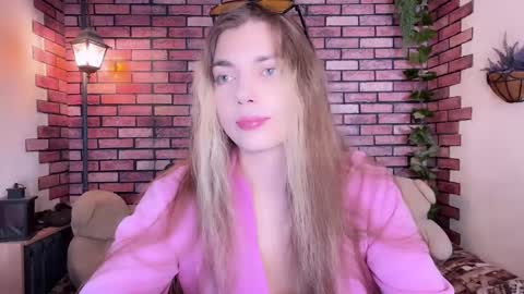 Snapshot of eva_starxxxxx chatting on September 23, 9:18 pm Eva online show from September 23, 9:18 pm