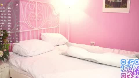 eva_vibe online show from November 27, 9:33 am