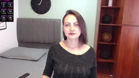 Snapshot of eva_villa chatting on February 18, 1:00 pm Eva online show from February 18, 1:00 pm