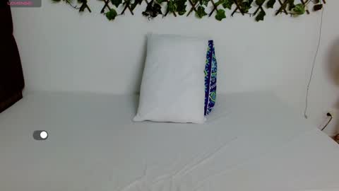 Eva   online show from February 19, 1:51 am