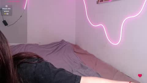 eva and tommie online show from December 23, 10:32 am