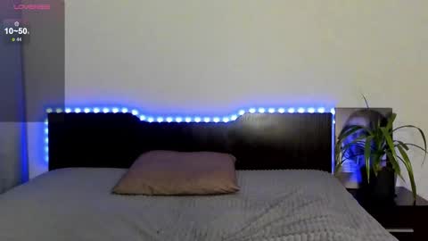 Eva online show from October 1, 12:44 pm