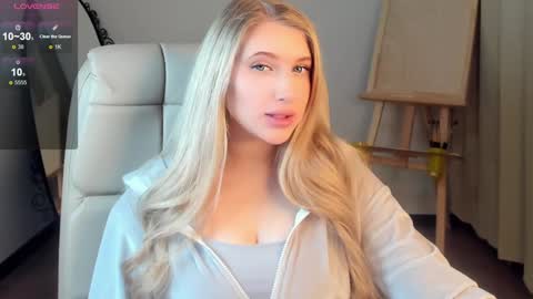 Snapshot of evacadooo chatting on January 19, 2:47 am Eva online show from January 19, 2:47 am