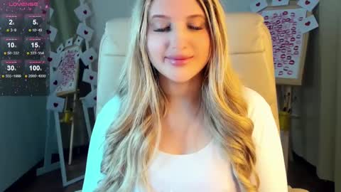 Snapshot of evacadooo chatting on February 16, 5:37 am Eva online show from February 16, 5:37 am