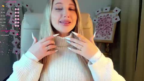 Snapshot of evacadooo chatting on February 22, 2:28 am Eva online show from February 22, 2:28 am