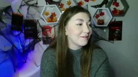 Snapshot of evachaturbatte chatting on October 30, 1:23 pm Evachaturbatte online show from October 30, 1:23 pm