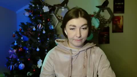 Snapshot of evachaturbatte chatting on November 6, 7:42 am Evachaturbatte online show from November 6, 7:42 am