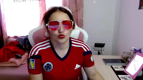 Eva online show from February 10, 8:42 pm