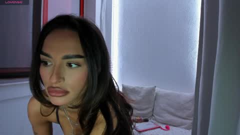 Eva K online show from April 7, 3:18 am