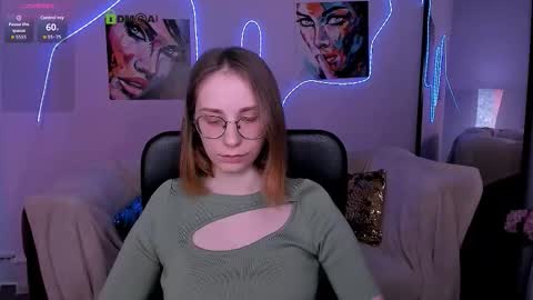 evalora online show from February 3, 1:49 pm