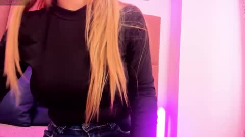 Eva online show from October 18, 2:40 pm