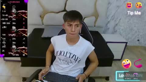 evan_tay online show from January 7, 3:53 am