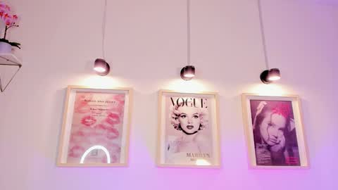 Snapshot of evan_voss chatting on November 21, 7:12 pm Evan voss help me get 200 likesindependent model online show from November 21, 7:12 pm