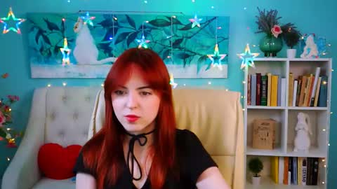 Snapshot of evanellson chatting on December 25, 10:17 am Eva online show from December 25, 10:17 am