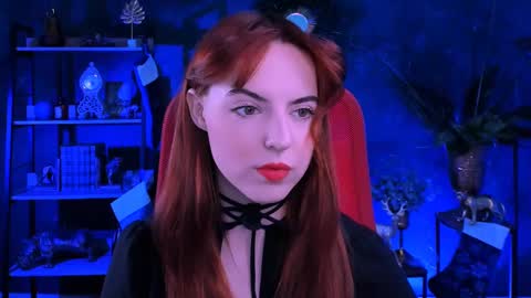 Snapshot of evanellson chatting on January 5, 8:22 am Eva online show from January 5, 8:22 am