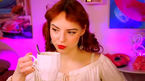 Snapshot of evanellson chatting on February 20, 12:15 pm Eva online show from February 20, 12:15 pm