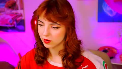 Snapshot of evanellson chatting on February 20, 3:19 pm Eva online show from February 20, 3:19 pm