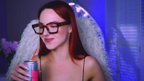 Snapshot of evanellson chatting on September 26, 1:26 pm Eva online show from September 26, 1:26 pm