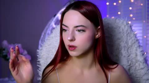 Snapshot of evanellson chatting on October 20, 8:37 am Eva online show from October 20, 8:37 am