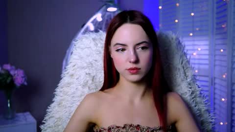 Snapshot of evanellson chatting on October 25, 1:40 pm Eva online show from October 25, 1:40 pm