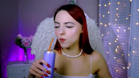 Snapshot of evanellson chatting on November 21, 12:15 pm Eva online show from November 21, 12:15 pm