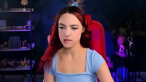 Snapshot of evanellson chatting on November 23, 9:09 am Eva online show from November 23, 9:09 am