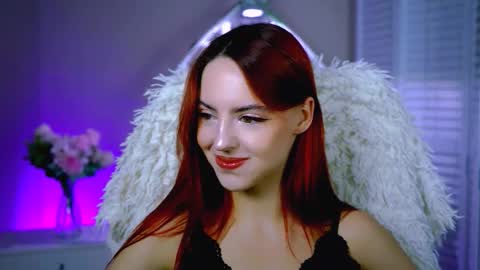 Snapshot of evanellson chatting on November 30, 12:42 pm Eva online show from November 30, 12:42 pm