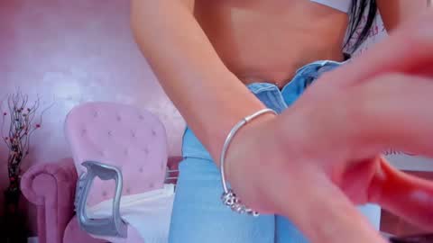 Eva online show from January 19, 11:32 pm