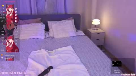 Snapshot of evangel1ne chatting on November 19, 9:48 pm evangel1ne online show from November 19, 9:48 pm