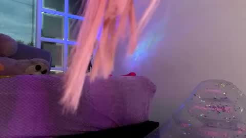 Snapshot of evangelyne1 chatting on February 26, 4:14 pm Evangelyne online show from February 26, 4:14 pm