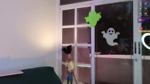 Snapshot of evangelyne1 chatting on October 24, 3:41 pm Evangelyne online show from October 24, 3:41 pm