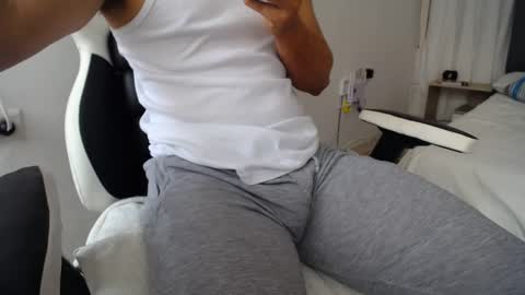 Evan online show from December 17, 7:48 pm