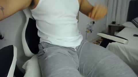 Evan online show from December 30, 2:53 am