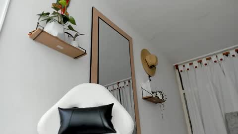 Evan online show from October 1, 2:12 pm