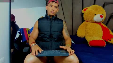 Snapshot of evansstorm01 chatting on March 3, 12:48 pm online show from March 3, 12:48 pm