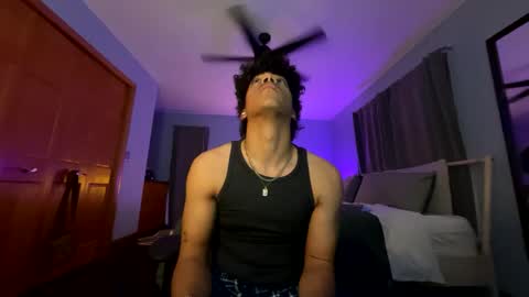 evansxx6 online show from December 4, 5:16 am