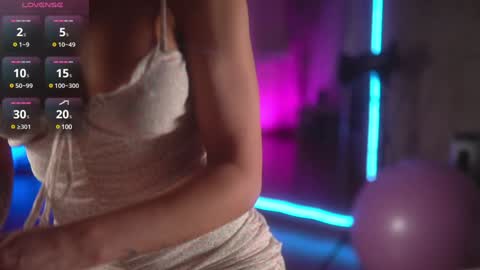 Snapshot of evaorion_ chatting on January 25, 4:24 pm evaorion_ online show from January 25, 4:24 pm