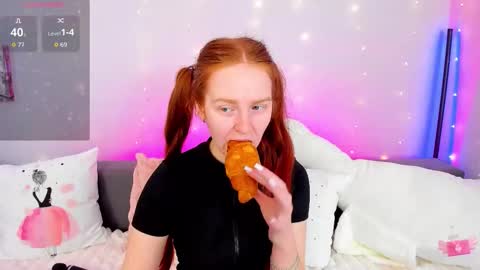 Adelina online show from February 28, 6:25 am