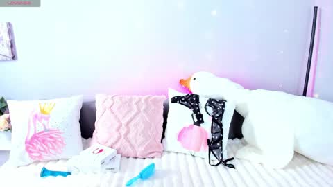 Adelina online show from April 7, 4:35 am