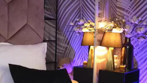 Snapshot of evarhea chatting on November 19, 4:01 am EvaRhea online show from November 19, 4:01 am