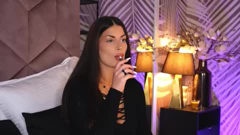 Snapshot of evarhea chatting on November 24, 3:50 am EvaRhea online show from November 24, 3:50 am