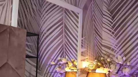 Snapshot of evarhea chatting on November 27, 4:03 am EvaRhea online show from November 27, 4:03 am