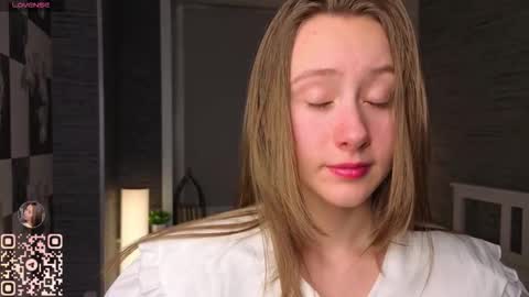 Snapshot of evas_soul chatting on November 27, 7:16 pm Eva online show from November 27, 7:16 pm