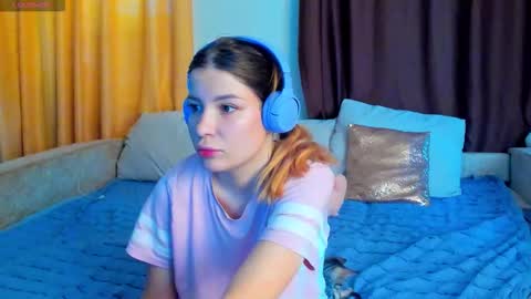 Snapshot of evasunshine18 chatting on November 25, 9:42 am Eva online show from November 25, 9:42 am