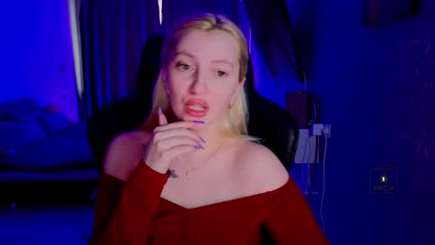 evavibe online show from April 22, 7:00 am