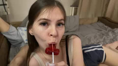 EveRobert online show from February 17, 10:14 pm