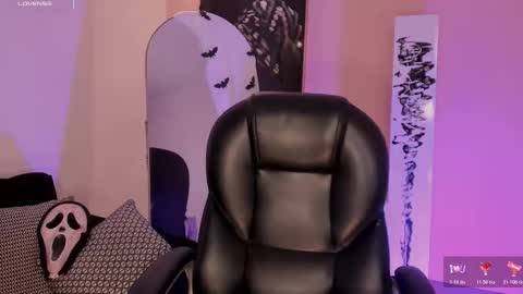 Snapshot of evebenson chatting on October 31, 12:50 pm Eve online show from October 31, 12:50 pm