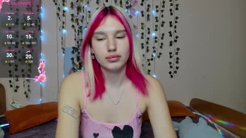 Evelina online show from November 21, 1:48 am