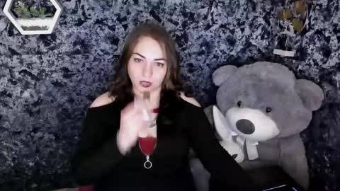 Lydia online show from March 5, 10:06 pm