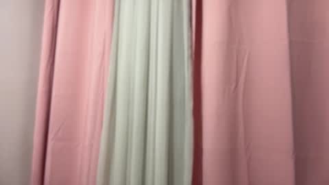 Snapshot of evelyn_jhonson3 chatting on December 18, 11:44 pm E V E L Y N online show from December 18, 11:44 pm